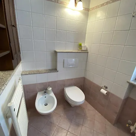 Il Cortile Di Adele * Castelletto sopra Ticino