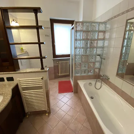 Il Cortile Di Adele Apartment Castelletto sopra Ticino